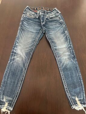 Rock Revival jeans “Lainna" style. NWOT * 24 x 26 Reg Retail $174